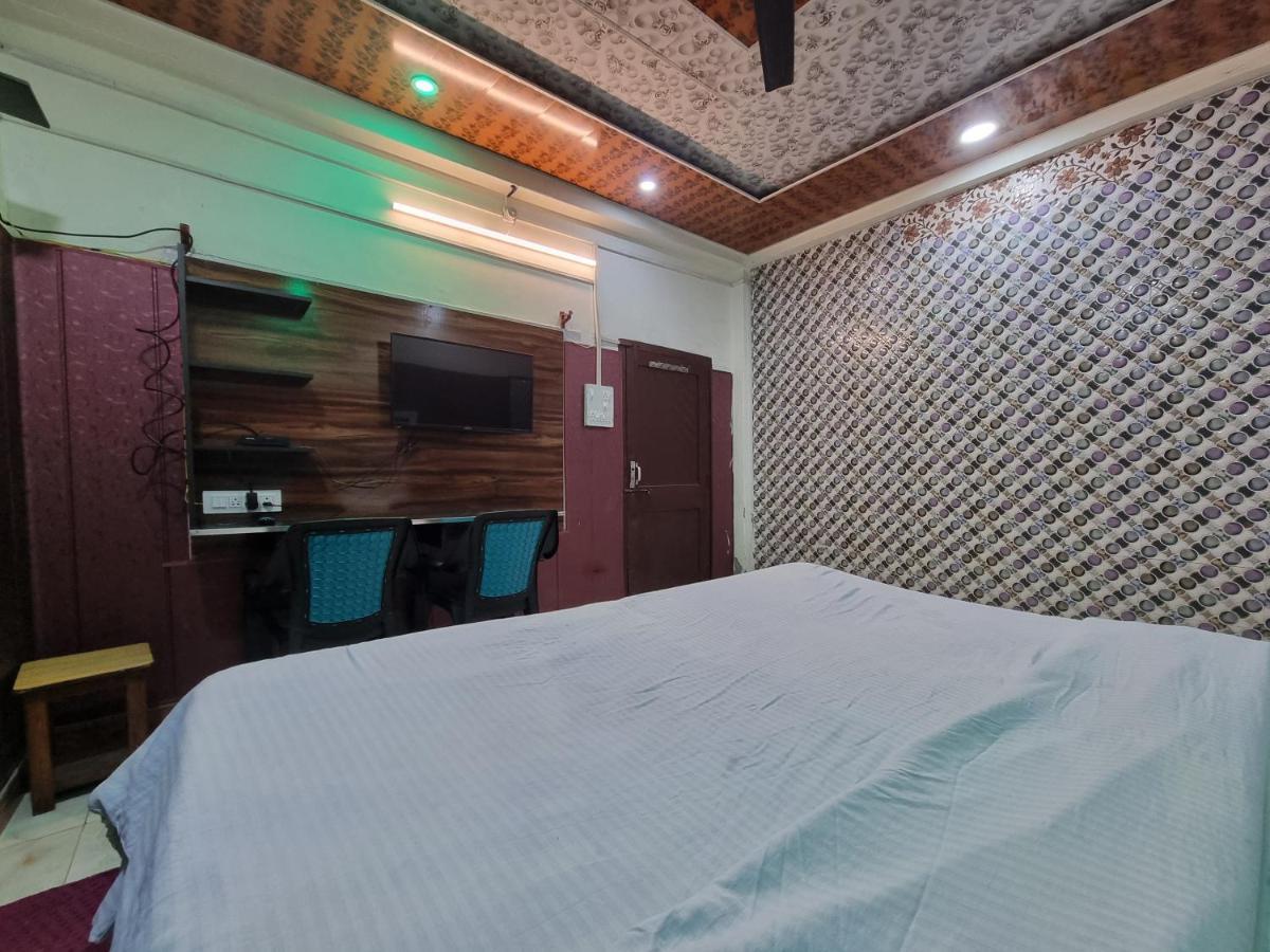 Hotel Sunbeam Далхаузі Екстер'єр фото